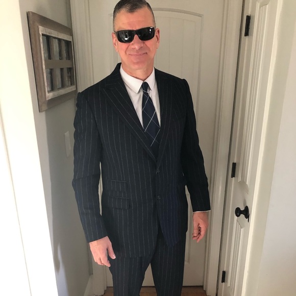 Meet your Posher, Joseph - Picture 2 of 4